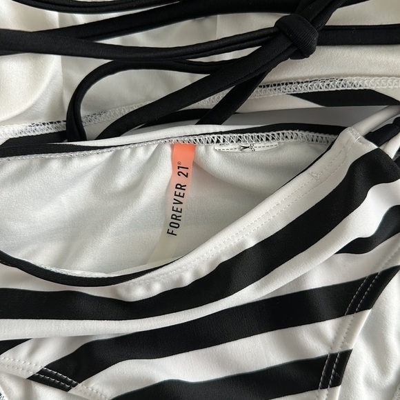 Forever21 Black and White Striped Bikini - Picture 4 of 4